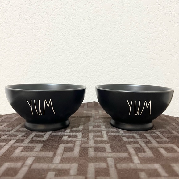 NWT Rae Dunn black YUM bowls and black SALT & PEPPER stackers - Picture 2 of 12